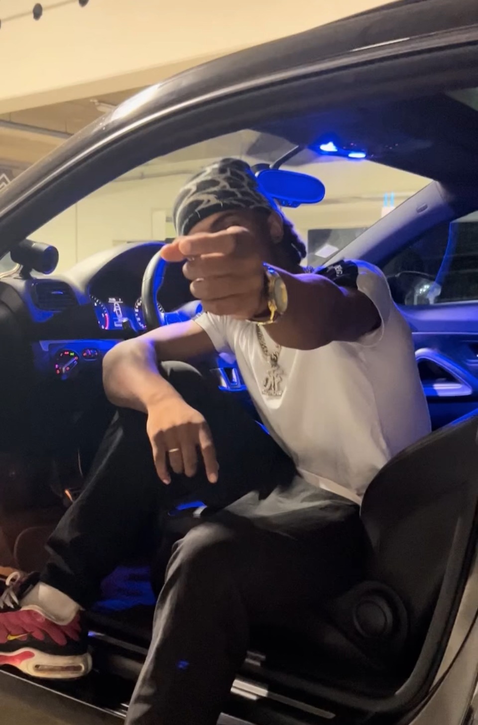 Titus, 22 ans, Villeneuve-la-Dondagre