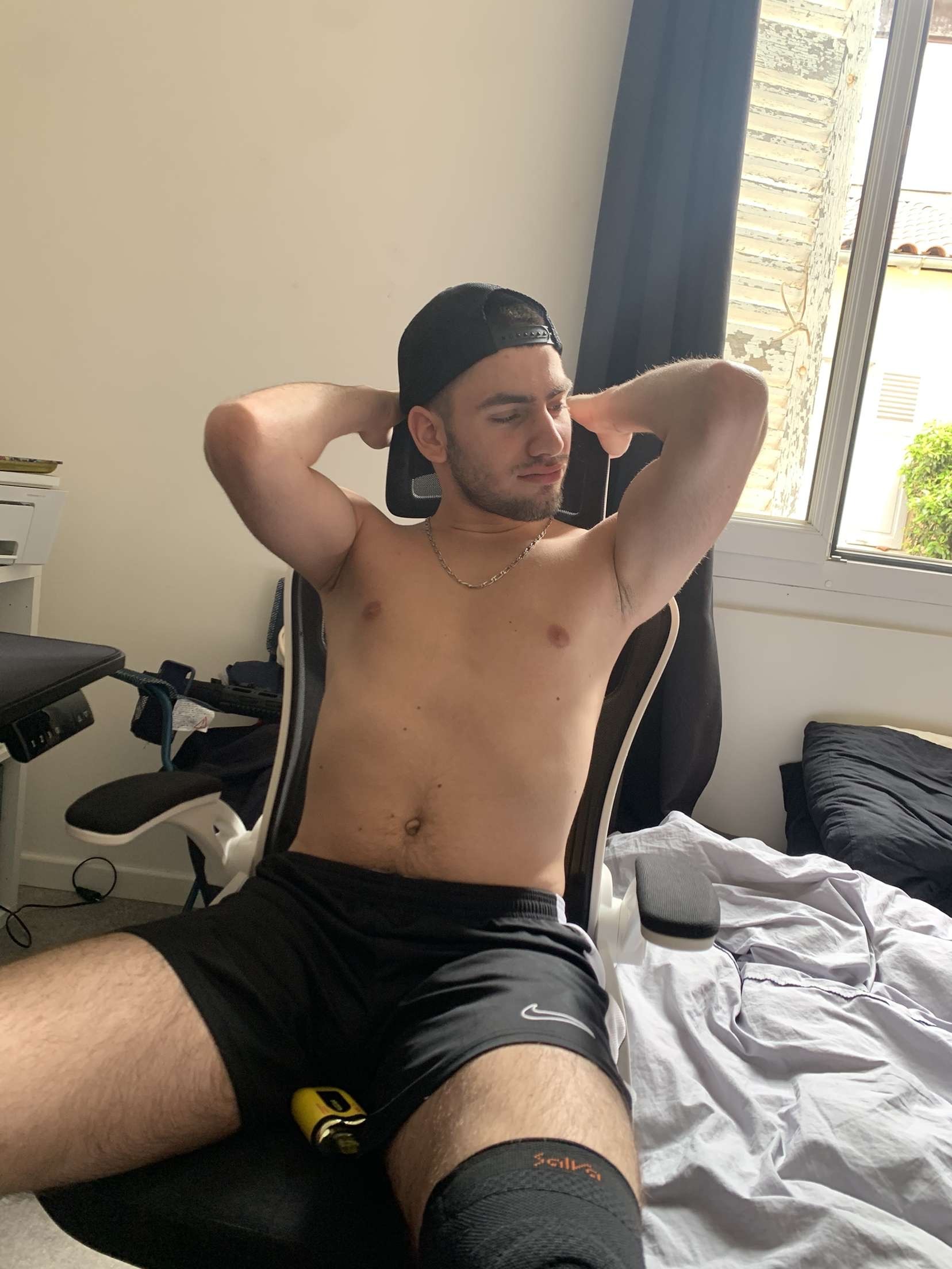 Constantino, 22 ans, Fleury-la-Vallée