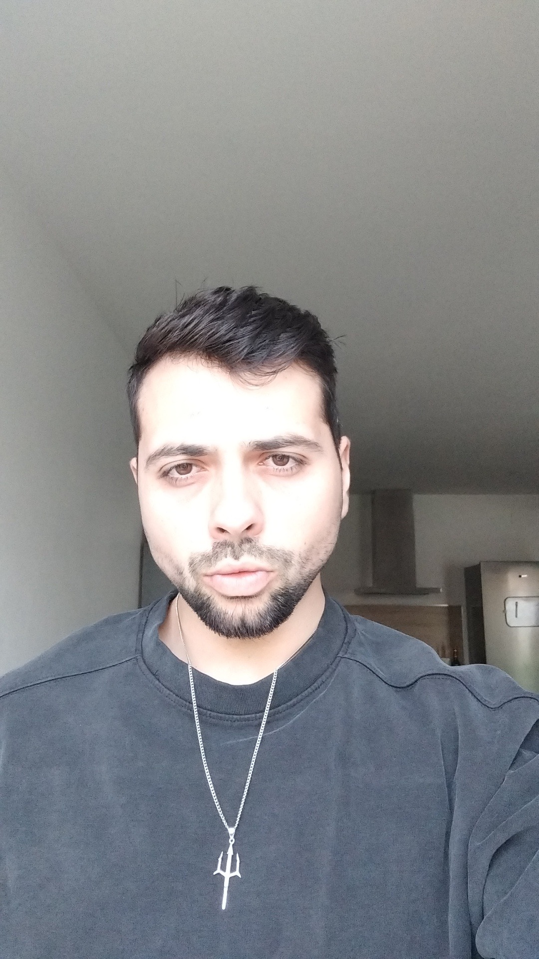 Moche, 28 ans, Compigny